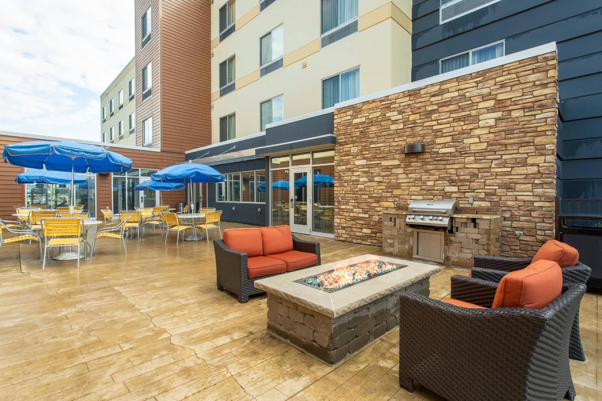 Fairfield Inn & Suites By Marriott Jamestown Extérieur photo