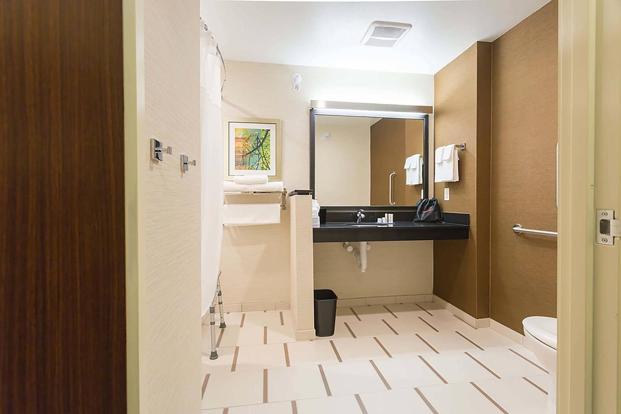 Fairfield Inn & Suites By Marriott Jamestown Extérieur photo
